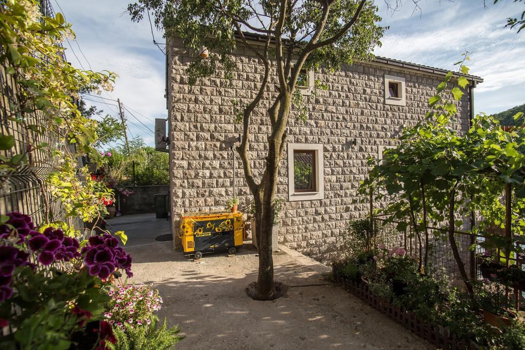 Paradise House Skadar Lake Karuc Екстер'єр фото